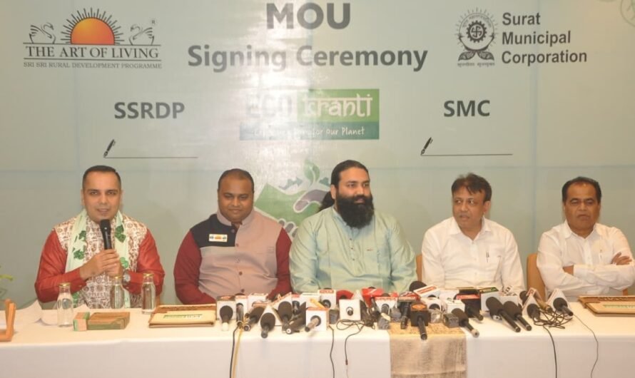 सूरत से ‘इको क्रांति’ का आरंभ, श्री श्री रविशंकर संग आर्ट ऑफ लिविंग का प्लास्टिक मुक्त भारत अभियान